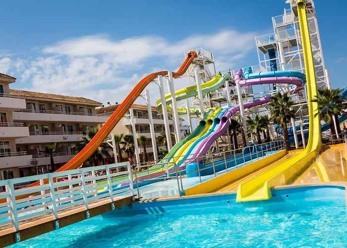 Magaluf (Mallorca) hotels near Wat Bowonniwet Vihara