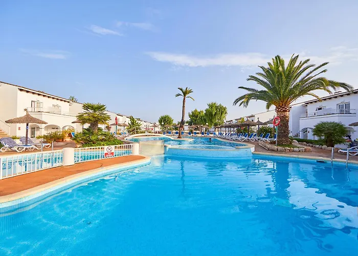 Port de Alcudia (Mallorca) Dog Friendly Lodging and Hotels