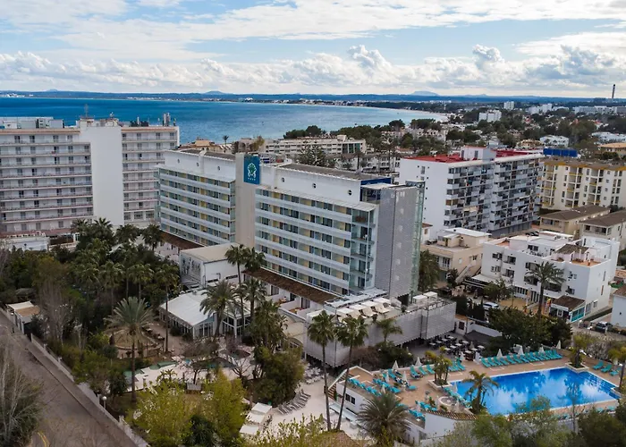 Port de Alcudia (Mallorca) hotels near Alcudia Old Town