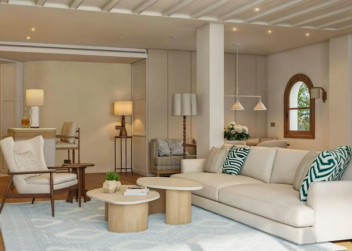 Palma Nova (Mallorca) Dog Friendly Lodging and Hotels