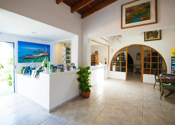 Cala d'Or (Mallorca) Pet friendly Vacation Rentals